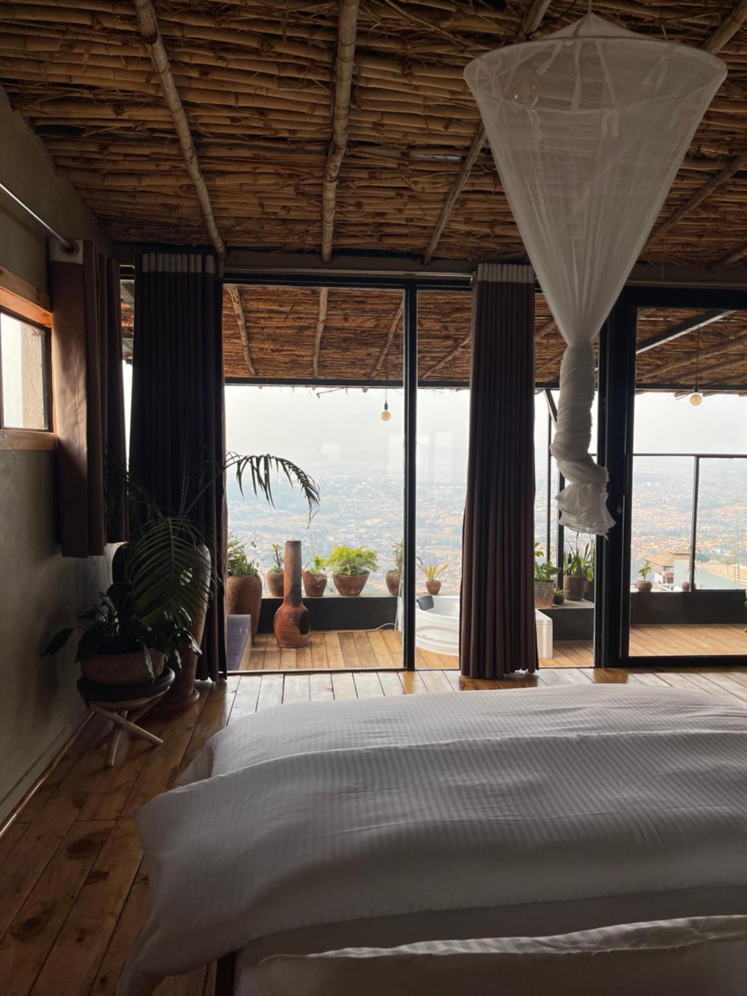 Eagle View Lodge - Кигали Екстериор снимка